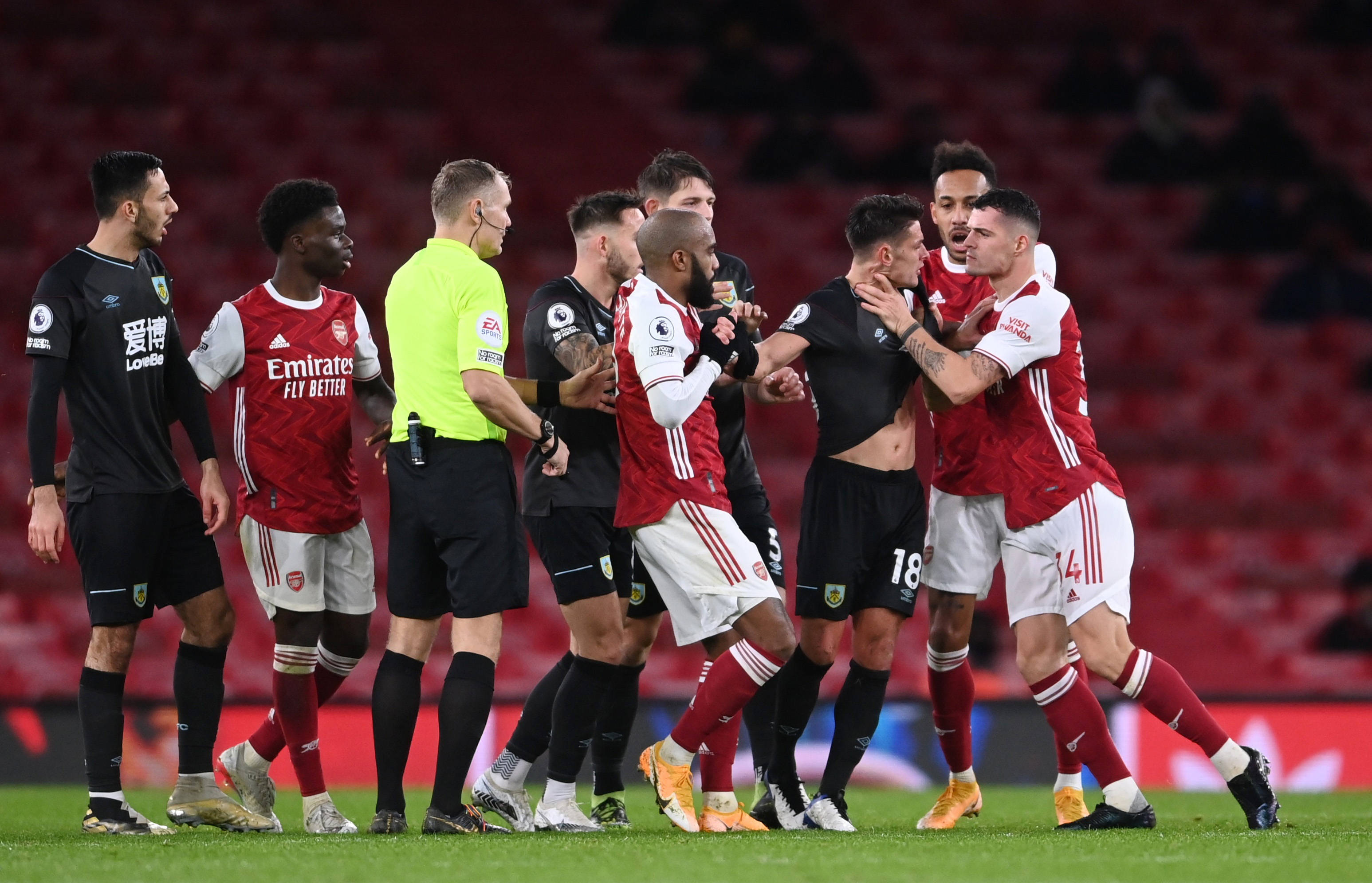 比赛环境中 比赛环境中